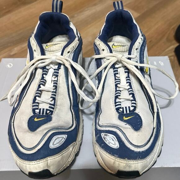 Vint. Nike Air running shoes white w/blue  Women’s 9.5￼#999709 see description - Picture 5 of 10